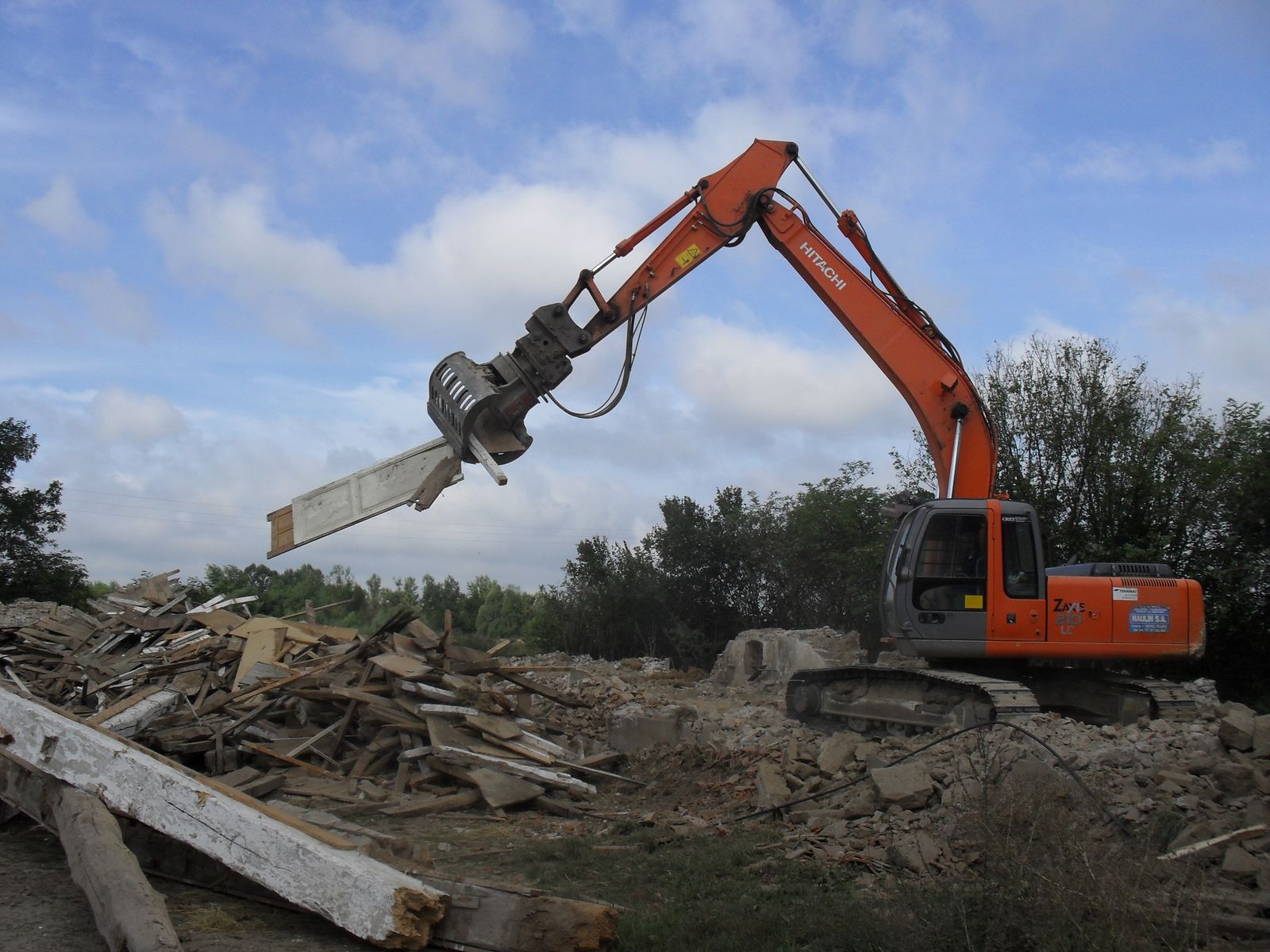 Démolition d'une ferme